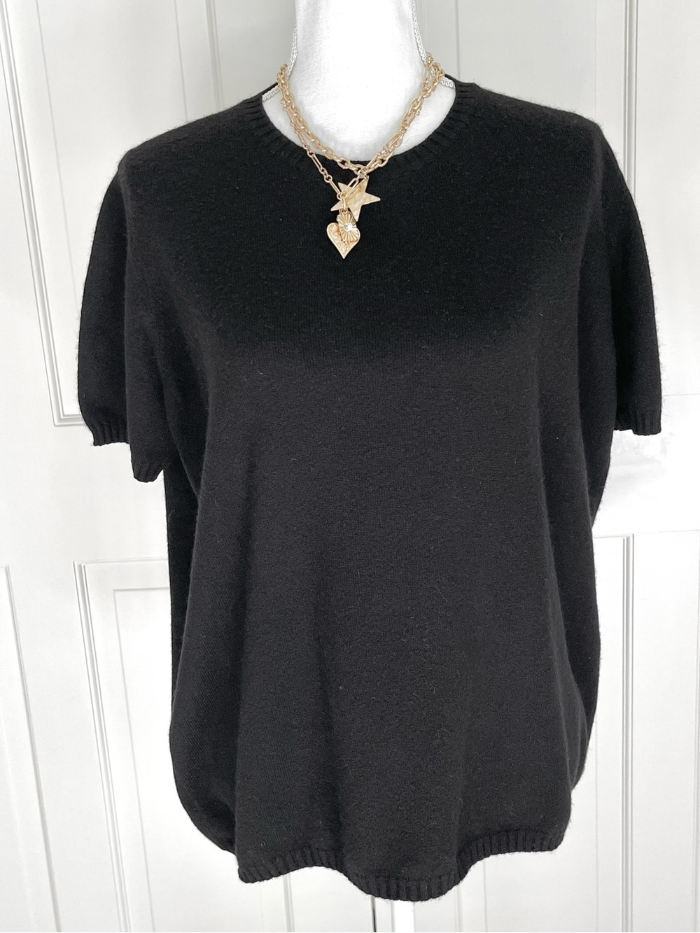 Malo black cashmere short sleeved sweater L